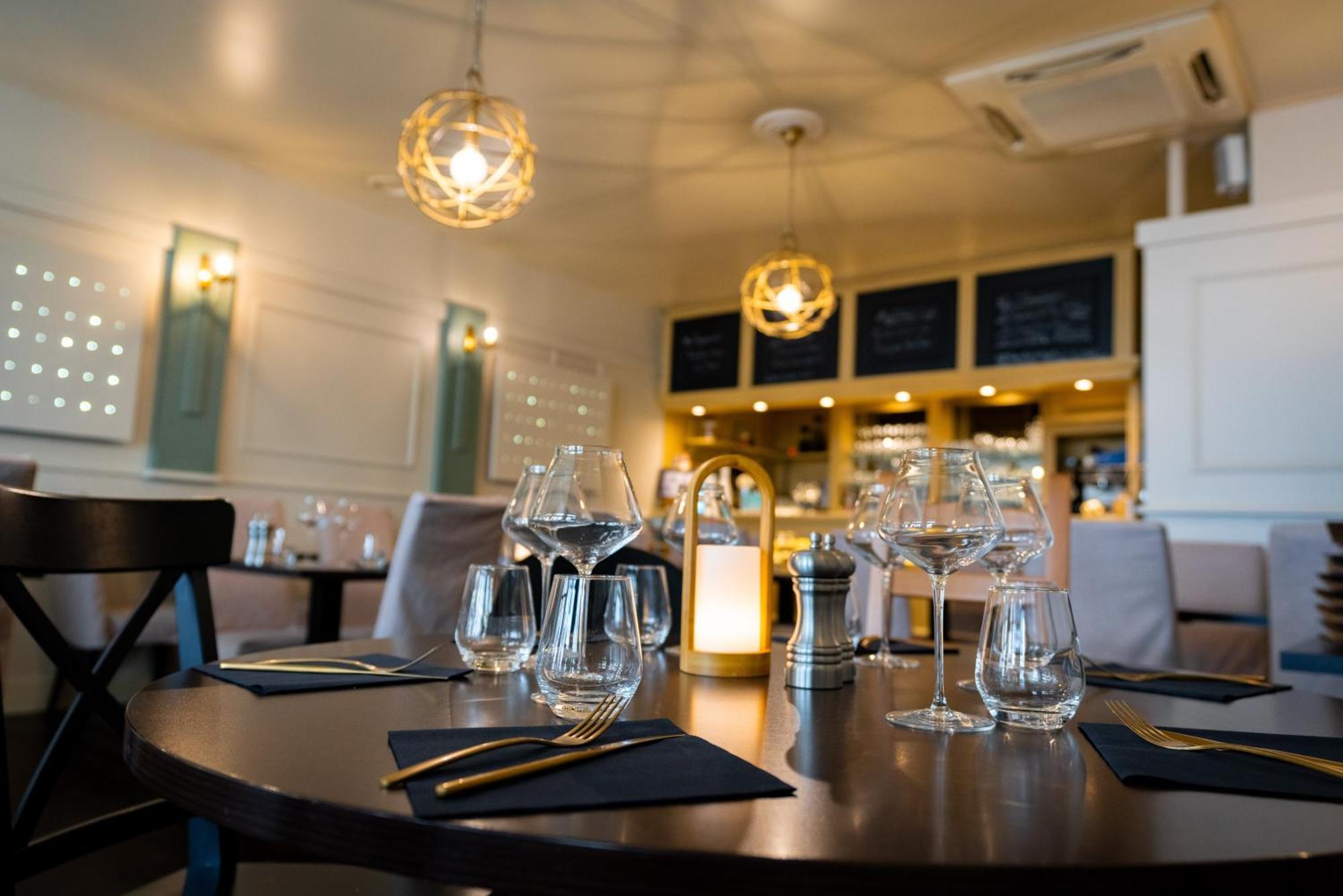 Hotel Restaurant L'Industrie Сент-Омер Екстер'єр фото